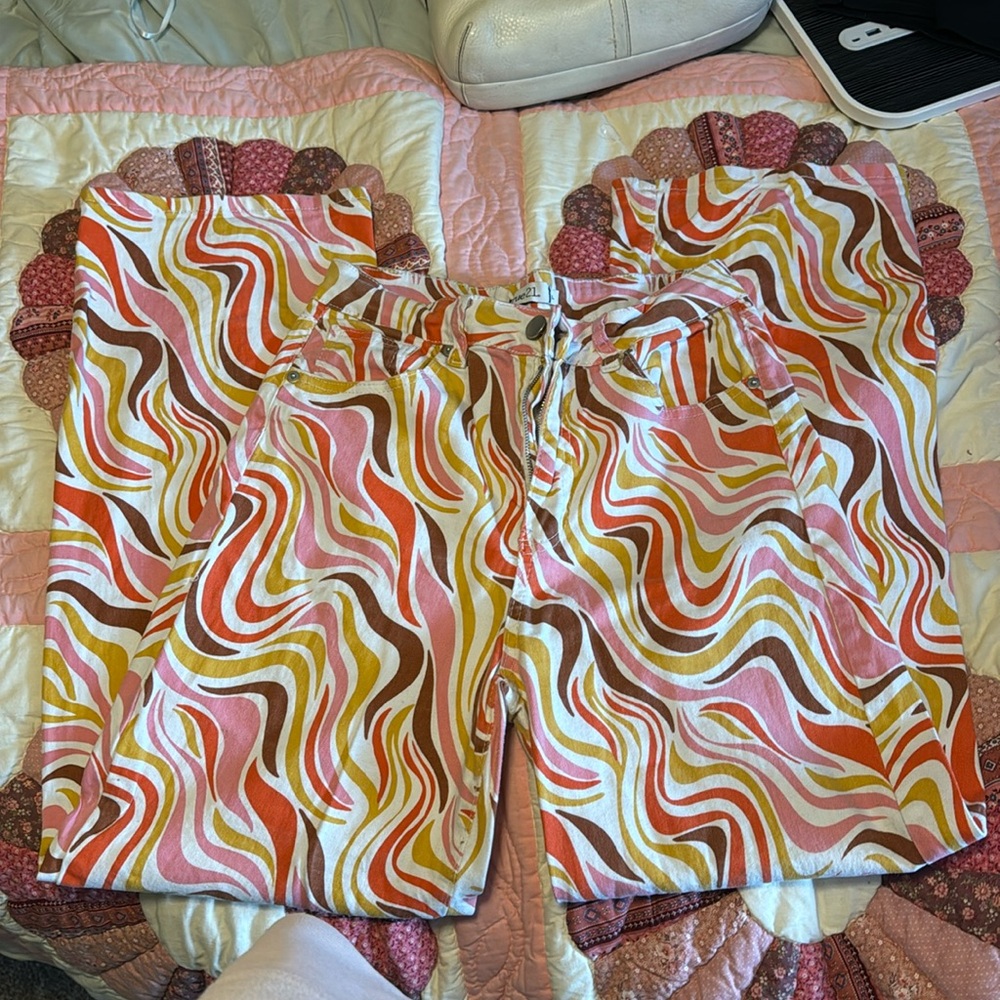 Rue 21 groovy pants